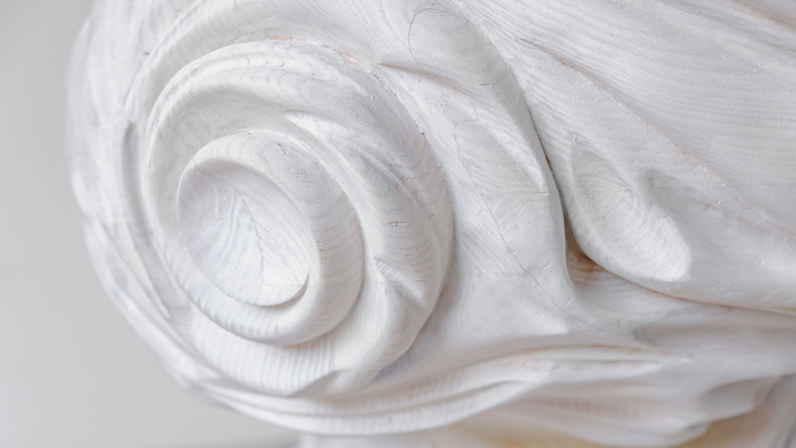 Hamza Kadiri Eros Table Moroccan Master Wood Crafter