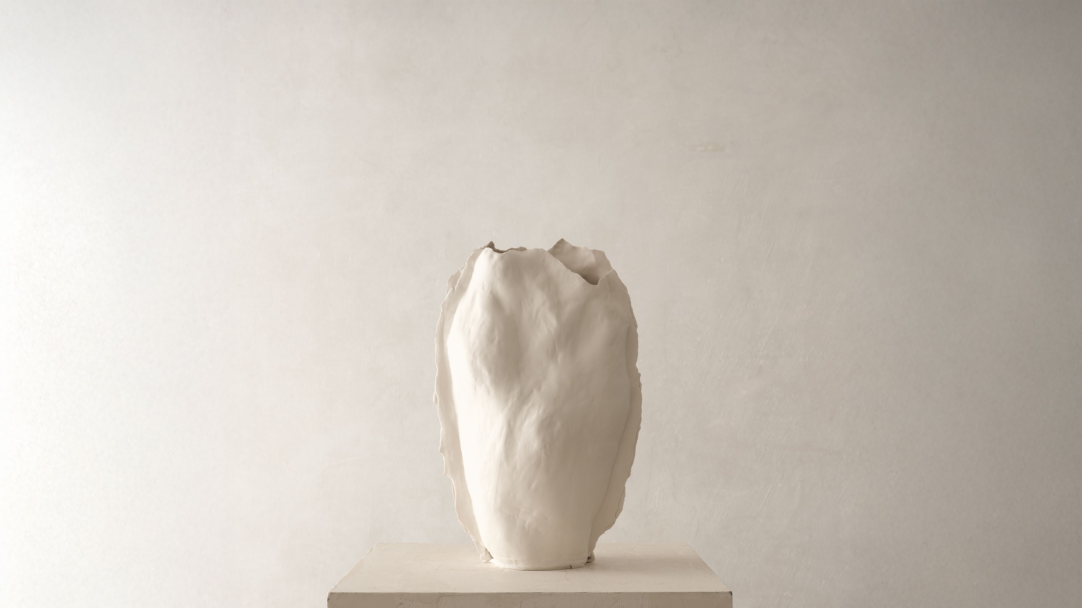 Ateliers Courbet presents Iris Nesher Porcelain Ceramic Vessel