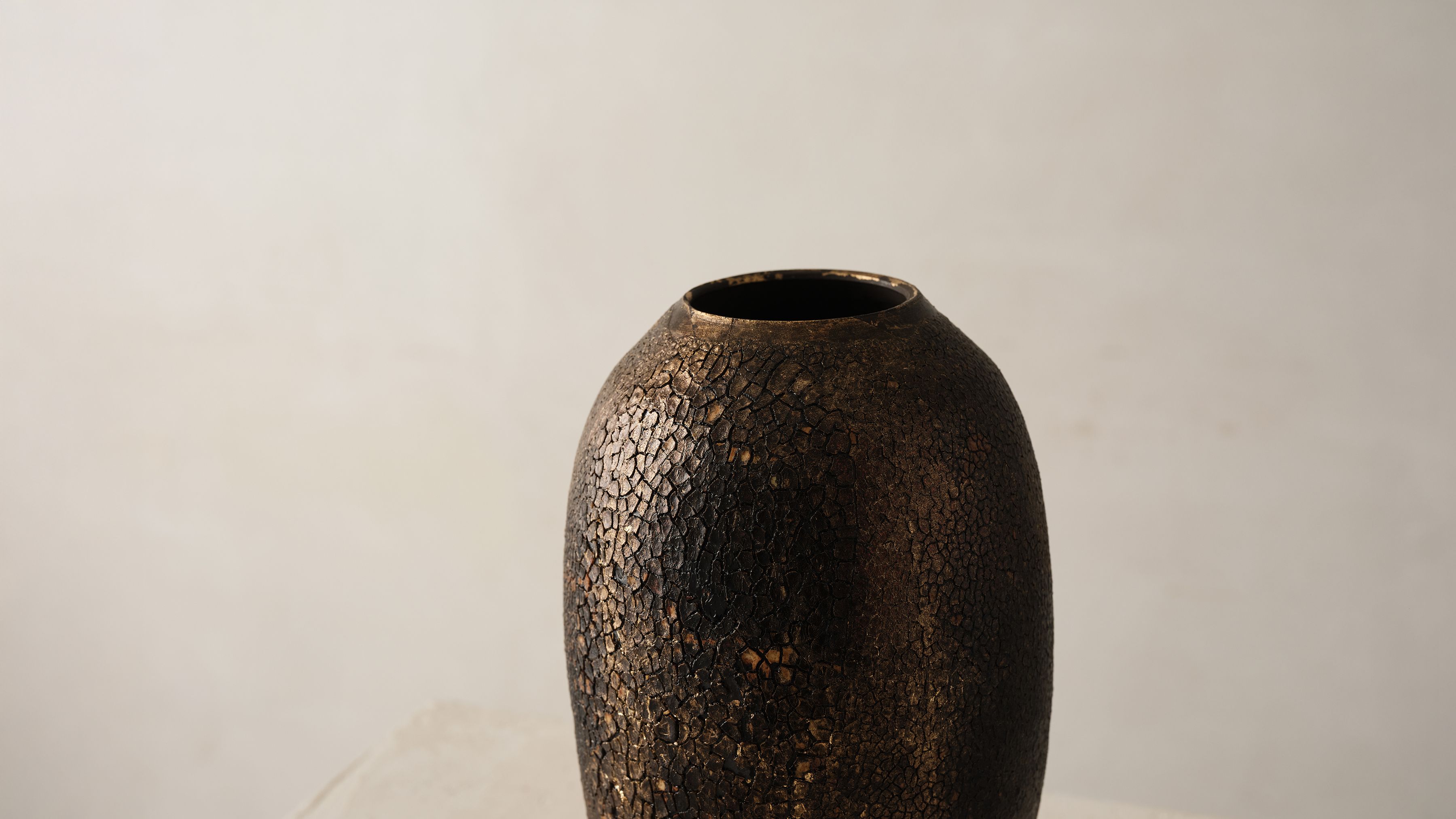 Karen Swami Ateliers Courbet Ceramics Gold 5