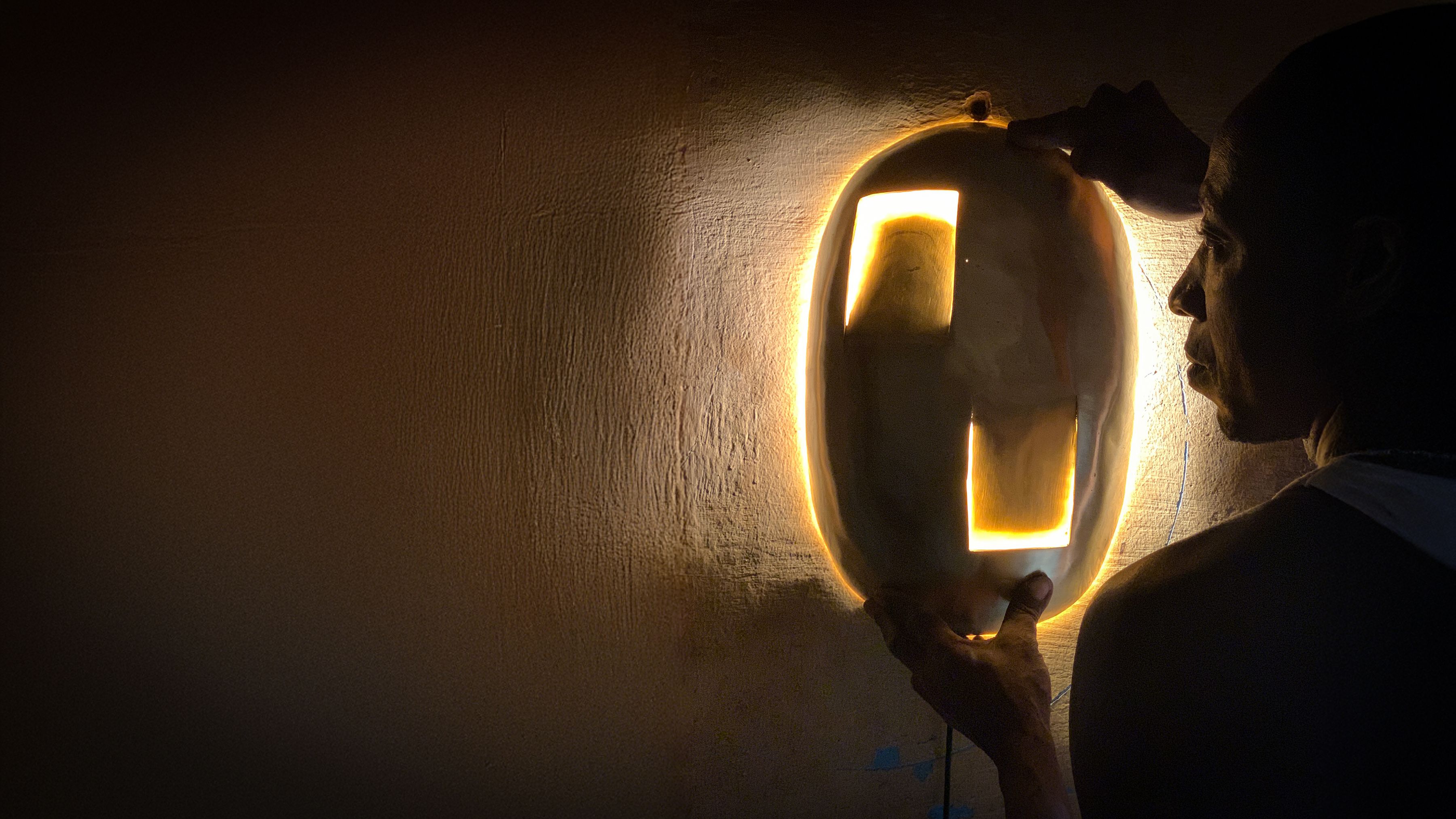 Maison Integre Ateliers Courbet Noe Duchaufour Lawrance Mask Sconce