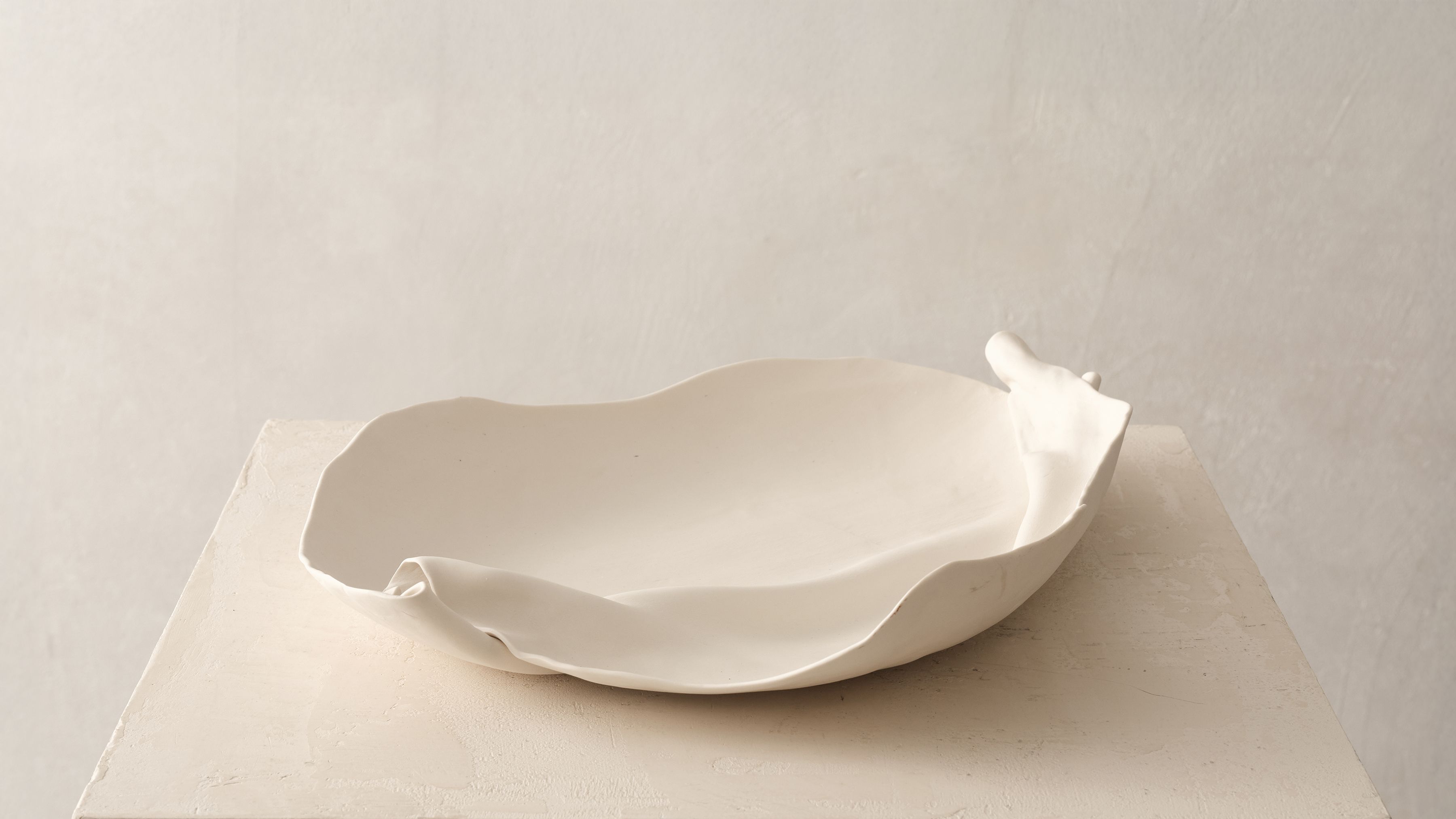 Iris Nesher Ateliers Courbet Porcelain Ceramic Centerpiece