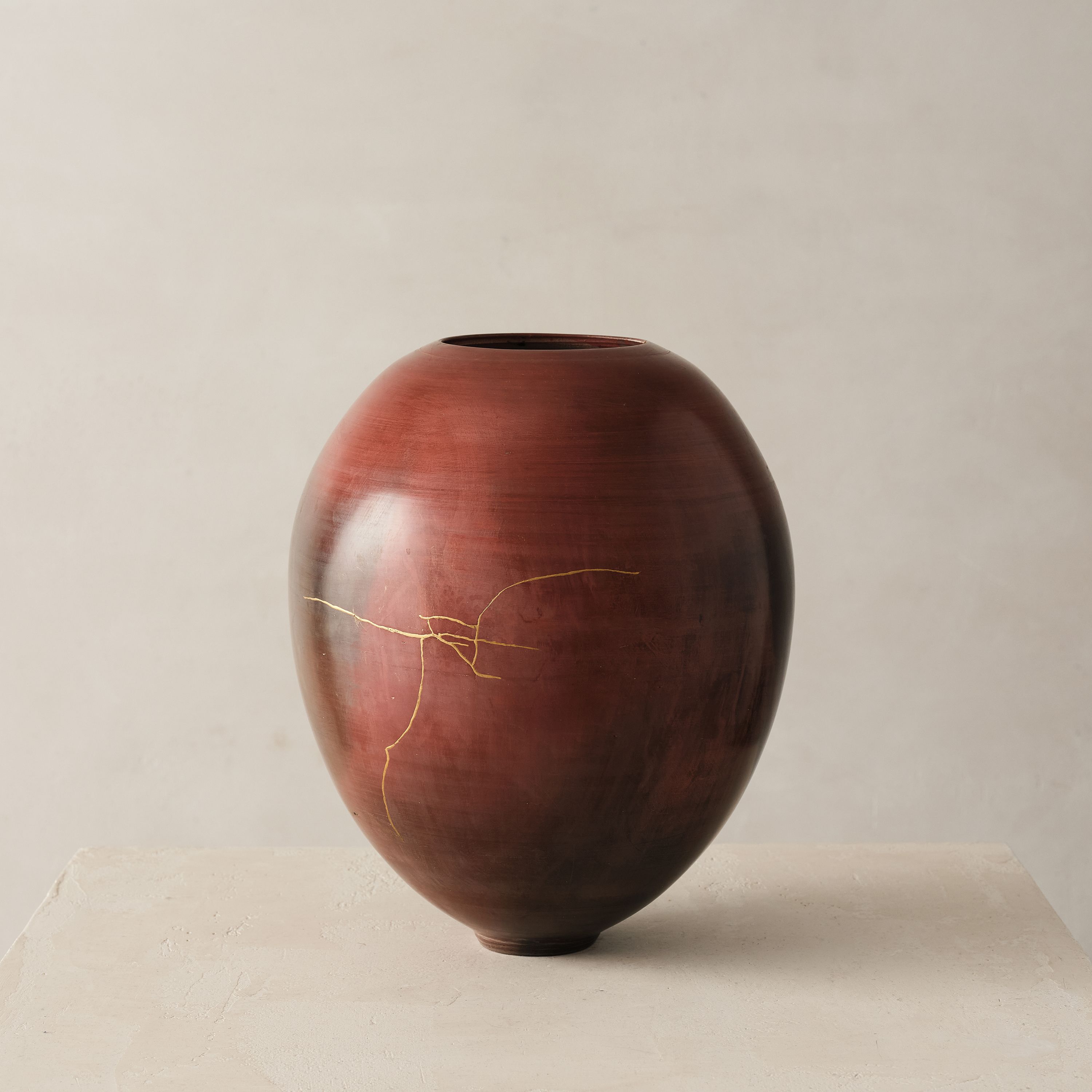 Karen Swami Ateliers Courbet Ceramic Artist Vessel Kint 114