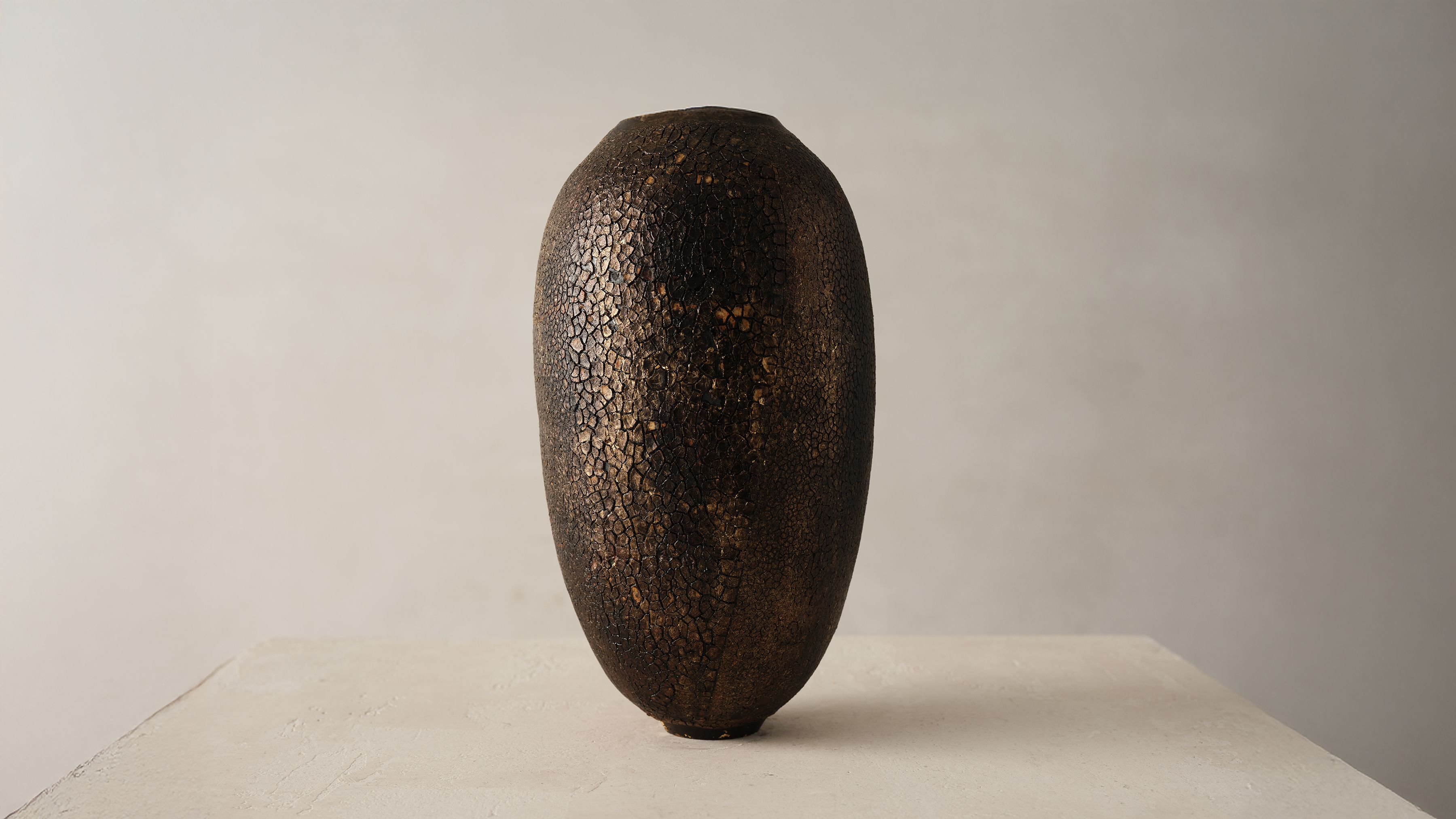 Karen Swami Ateliers Courbet Ceramics Gold 5