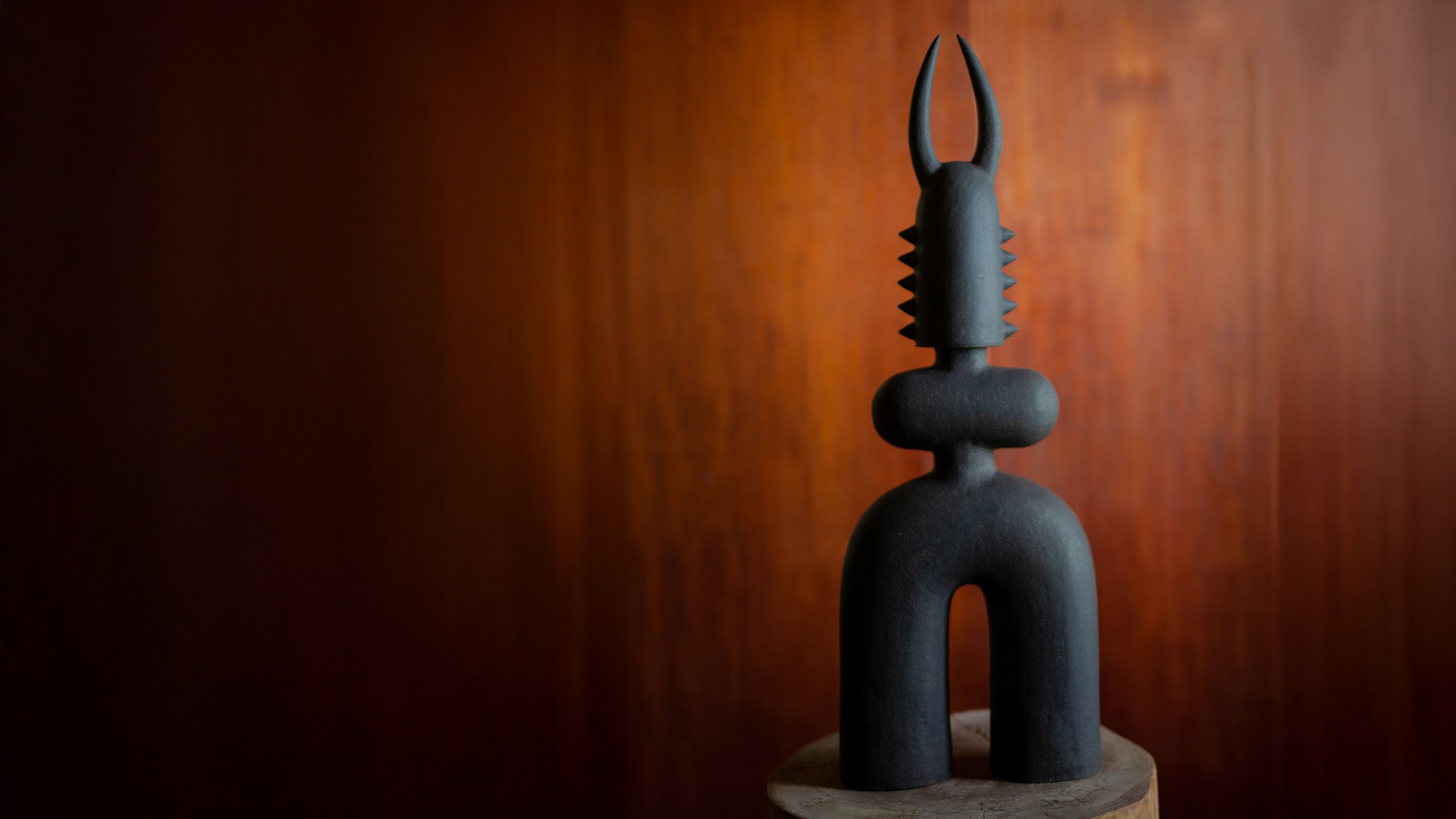Noe Kuremoto Ceramics at Ateliers Courbet Gallery -- Haniwa Warrior 123