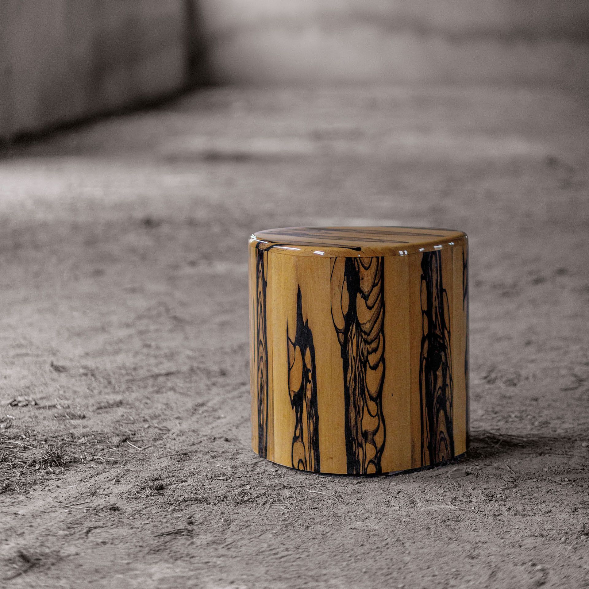 Hamza Kadiri Ateliers Courbet La Goûte Side Table Lacquer Ebony
