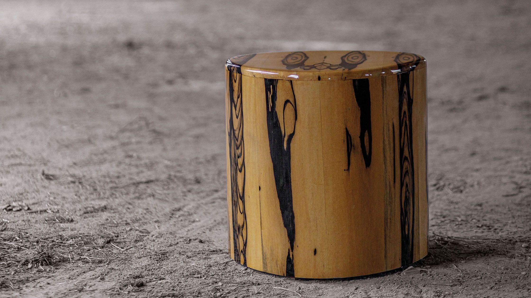 Hamza Kadiri Ateliers Courbet La Goûte Side Table Lacquer Ebony