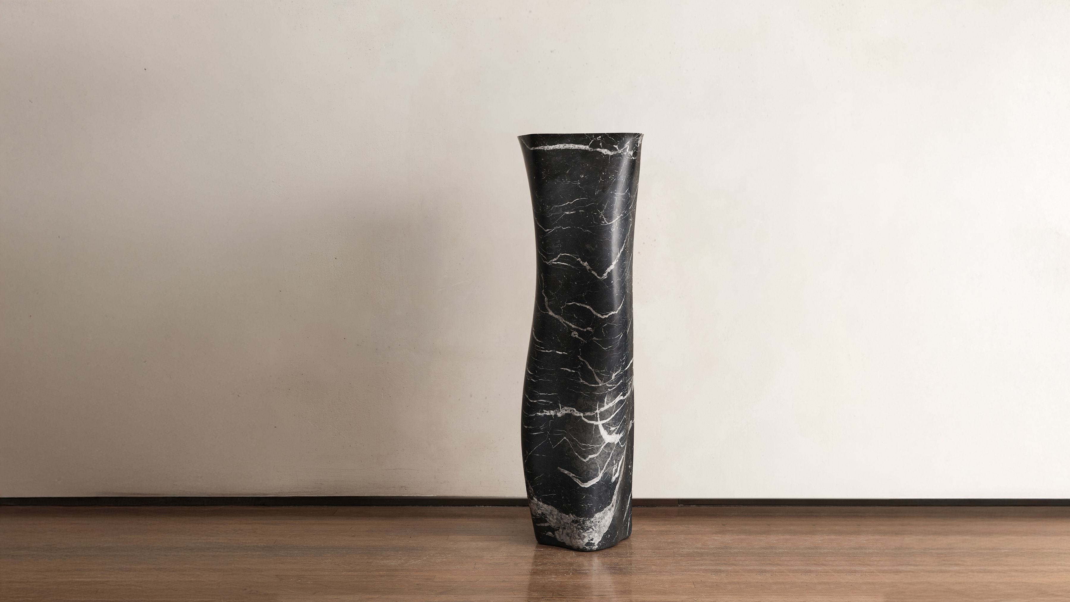 Jonathan Hansen Ateliers Courbet Biomorphic Series Biomorphic Totems Black Marble