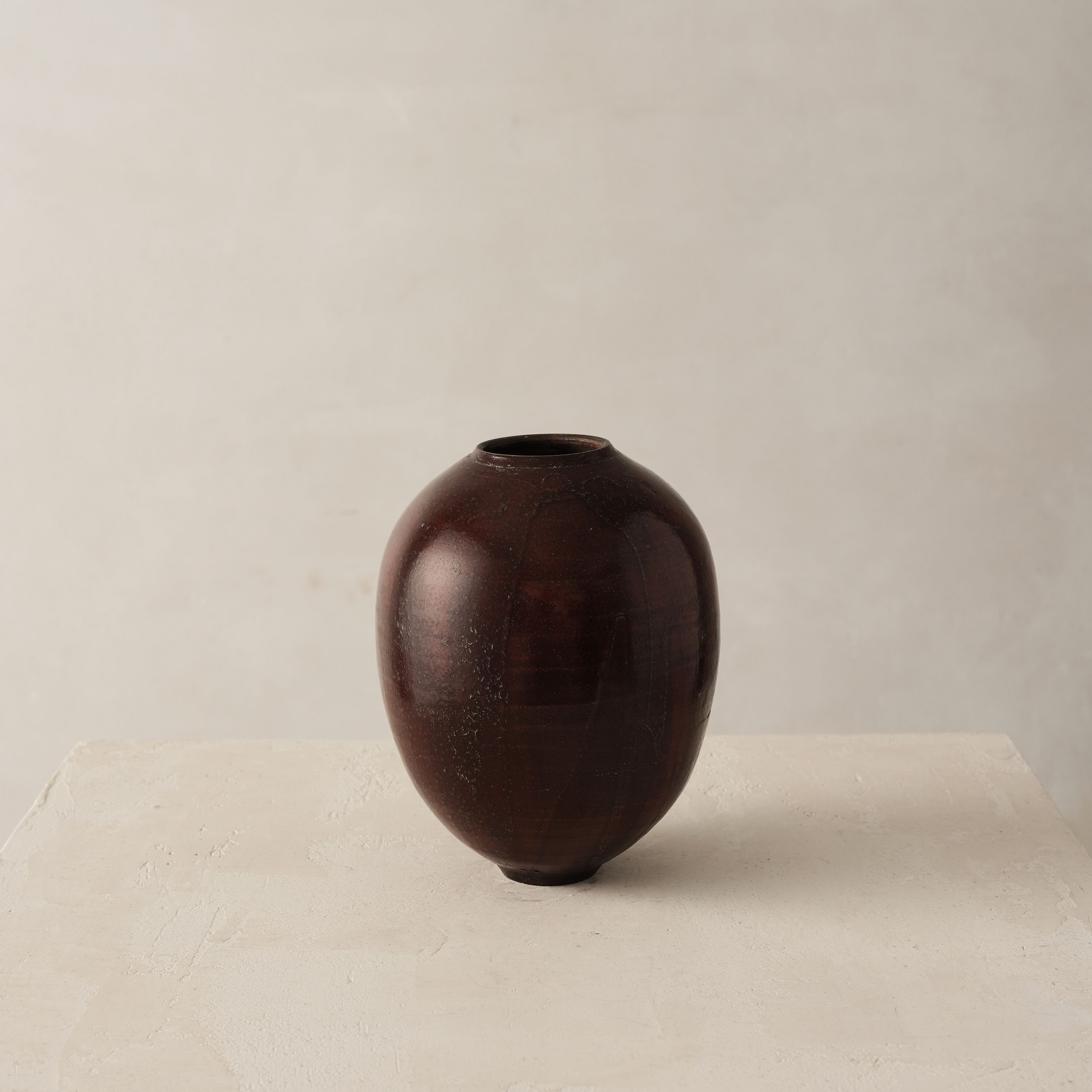 Karen Swami Ateliers Courbet Ceramic Artist Vessel Uru 143