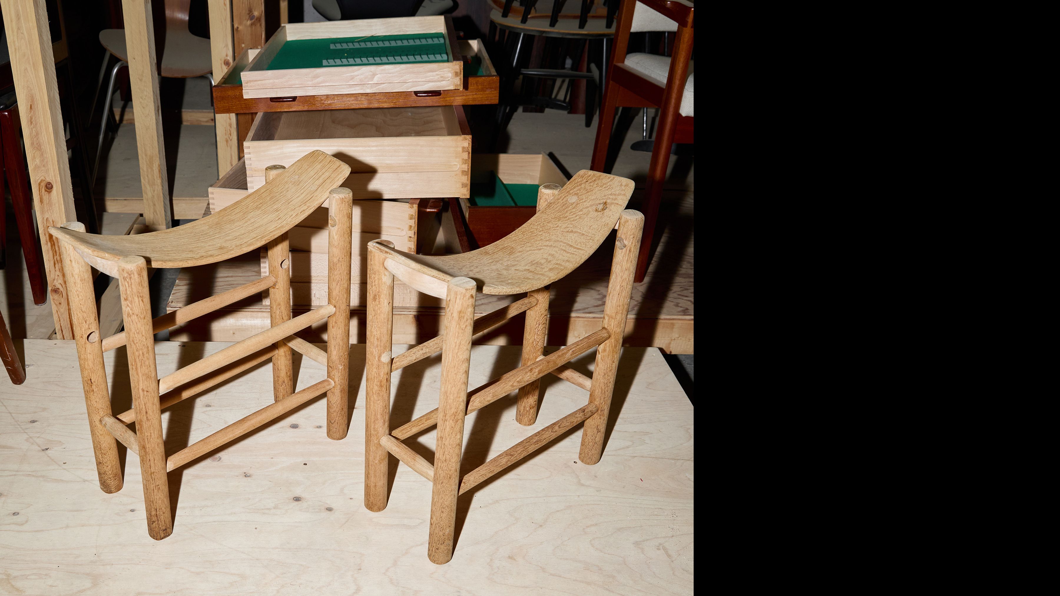 AtMa Ateliers Courbet Japanese Refurbished Wood Chair J39.5 Stool