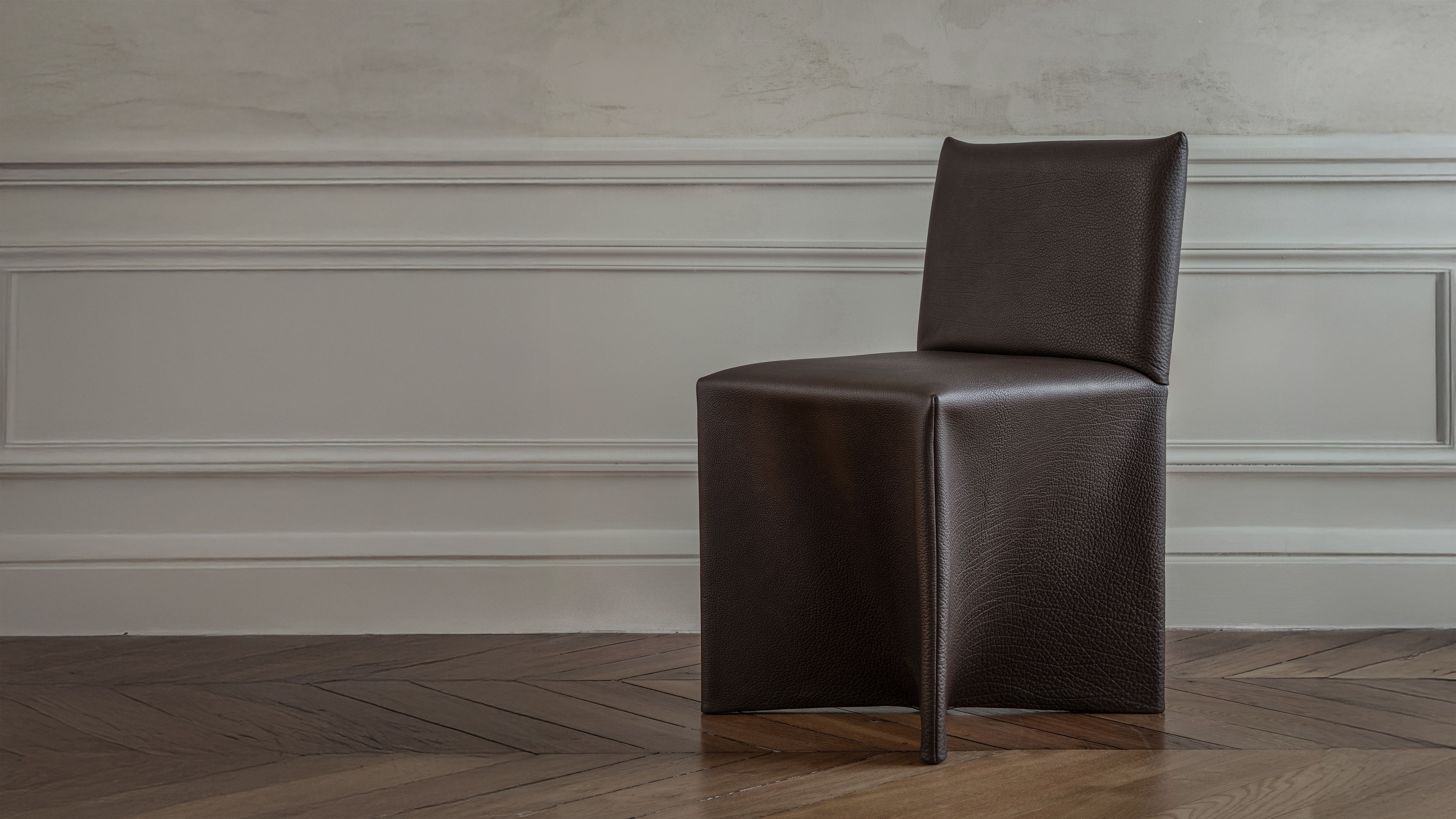 Ateliers Courbet presents Philippe Peres Editions and its collection of Cornette Chair designed by Martin Szekely
