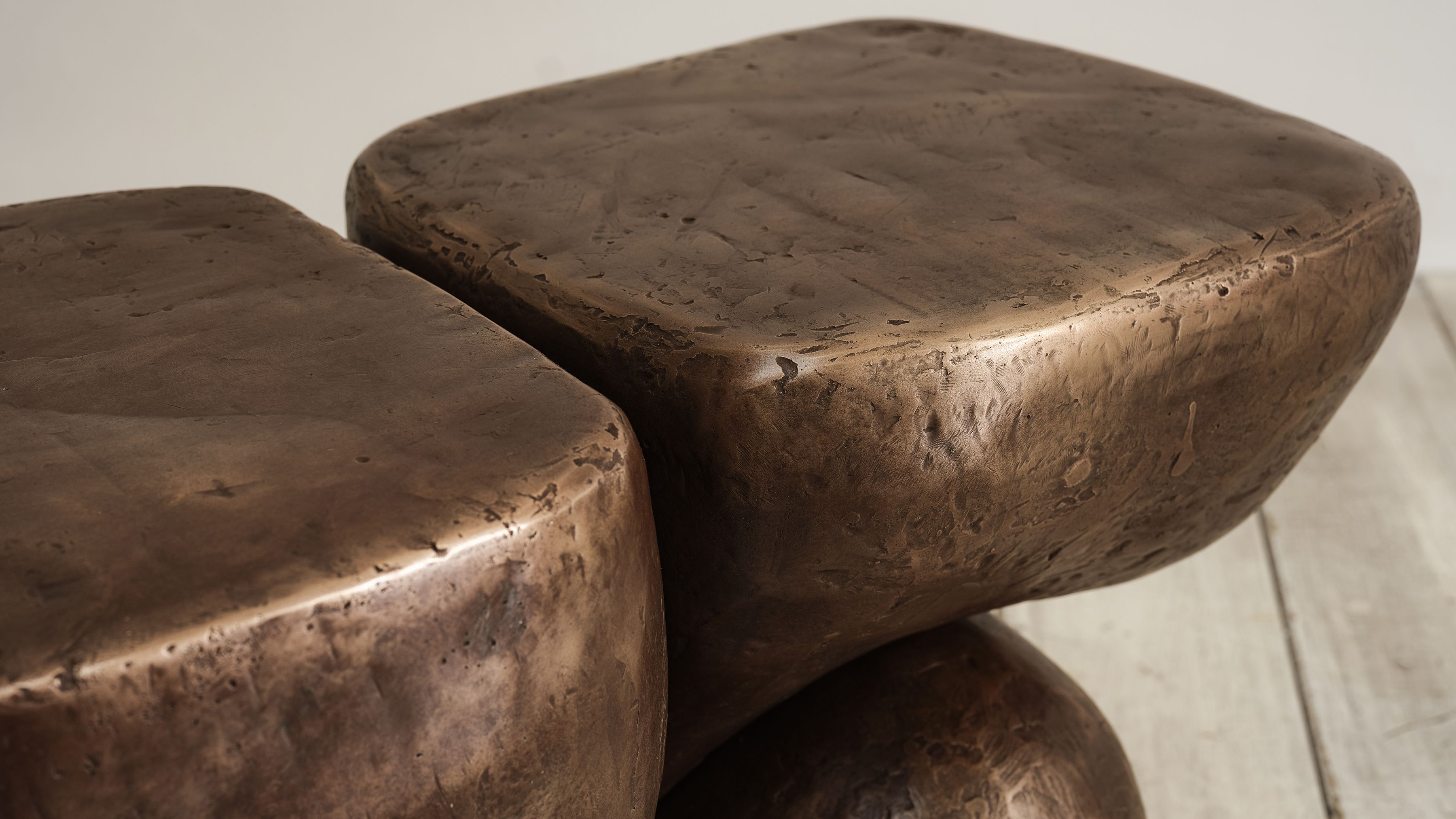 Mauro Mori Ateliers Courbet Tres Bronze Cognac Table