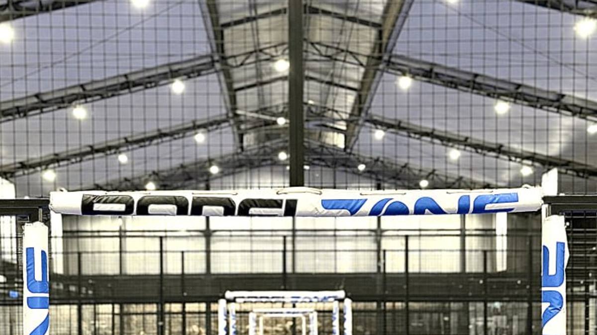 Padel vs Tenis: Apa Bedanya dan Kenapa Padel Lagi Booming?