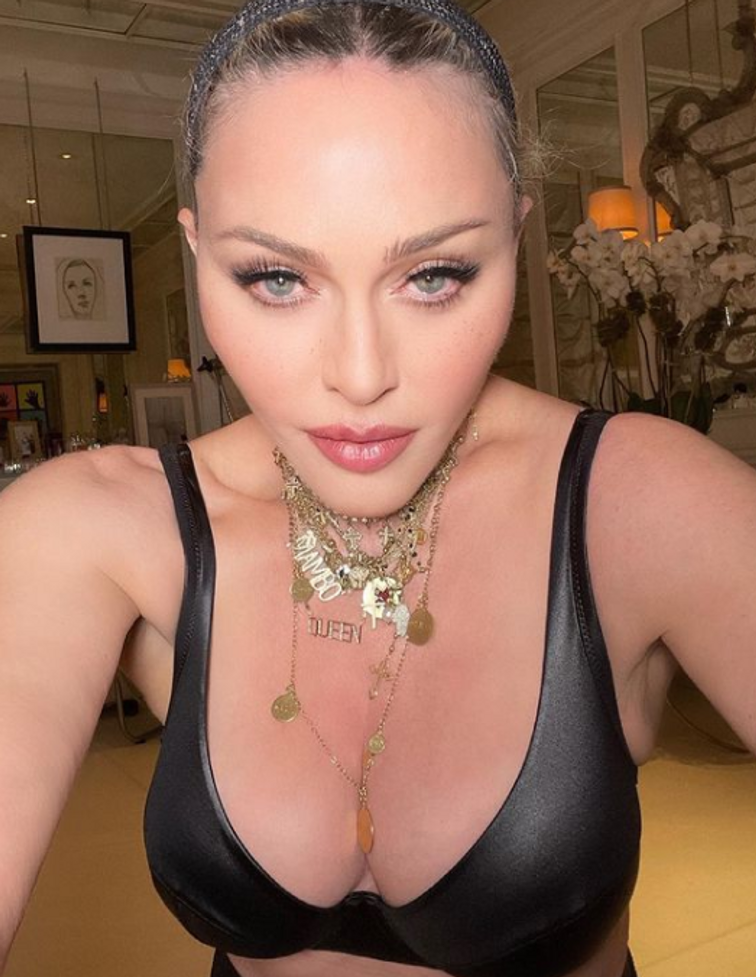 Filter or Fillers? Who knows. But she looks unbelievable!