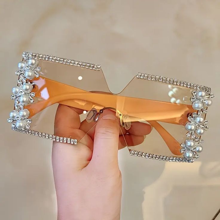 Elegant Statement Eyewear for Women