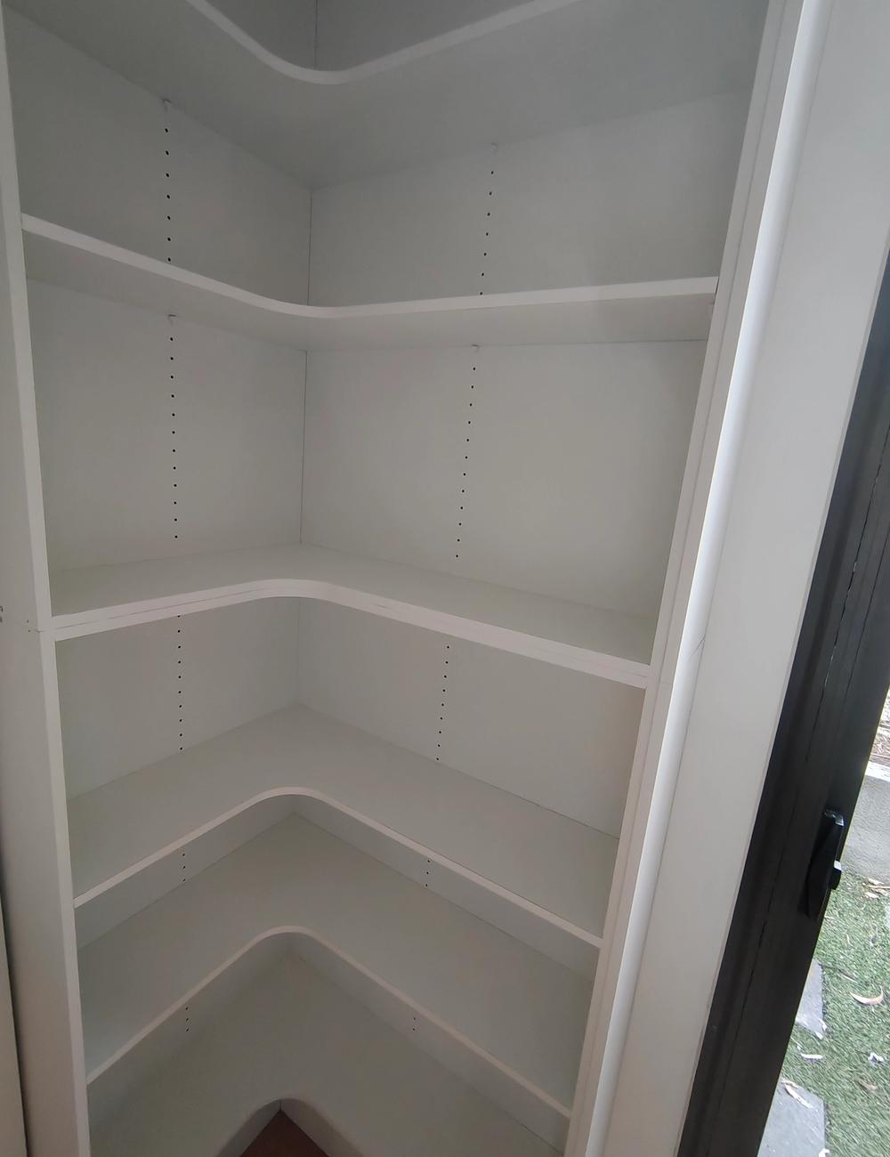 Cabinets & Wardrobes