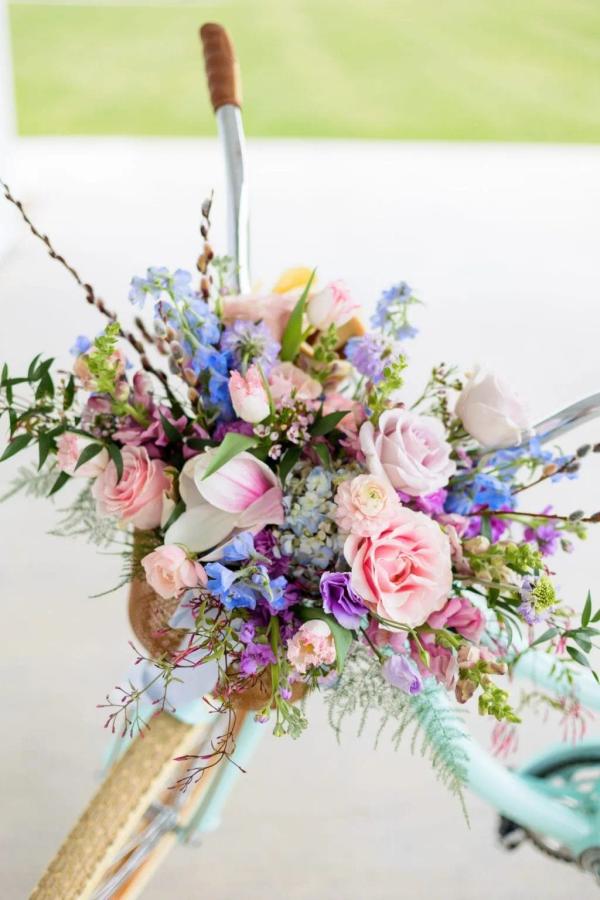 The Barn At Fairview Acres Photoshoot wedding photography — Garden of Grace floral portfolio