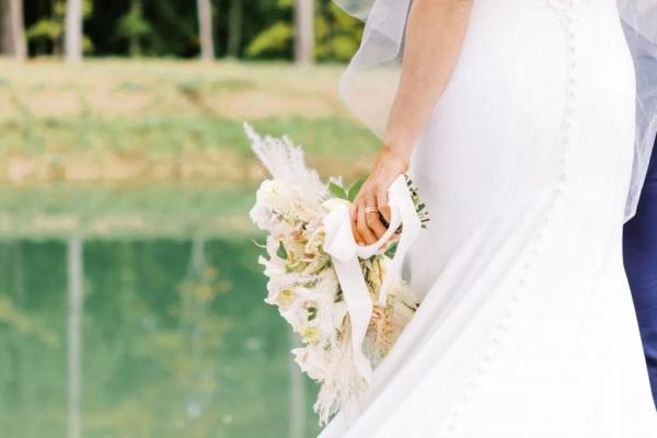 Sam & Jesla wedding photography — Garden of Grace floral portfolio