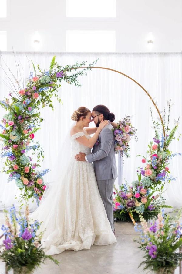 The Barn At Fairview Acres Photoshoot wedding photography — Garden of Grace floral portfolio