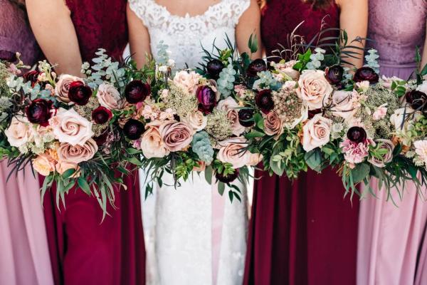 Elly and Colt wedding photography — Garden of Grace floral portfolio