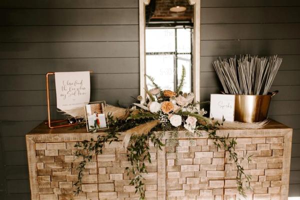 Austin & Olivia wedding photography — Garden of Grace floral portfolio