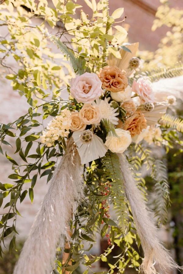 Austin & Olivia wedding photography — Garden of Grace floral portfolio