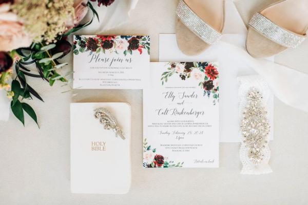 Elly and Colt wedding photography — Garden of Grace floral portfolio