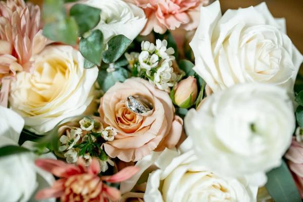 Hannah and Ben wedding photography — Garden of Grace floral portfolio