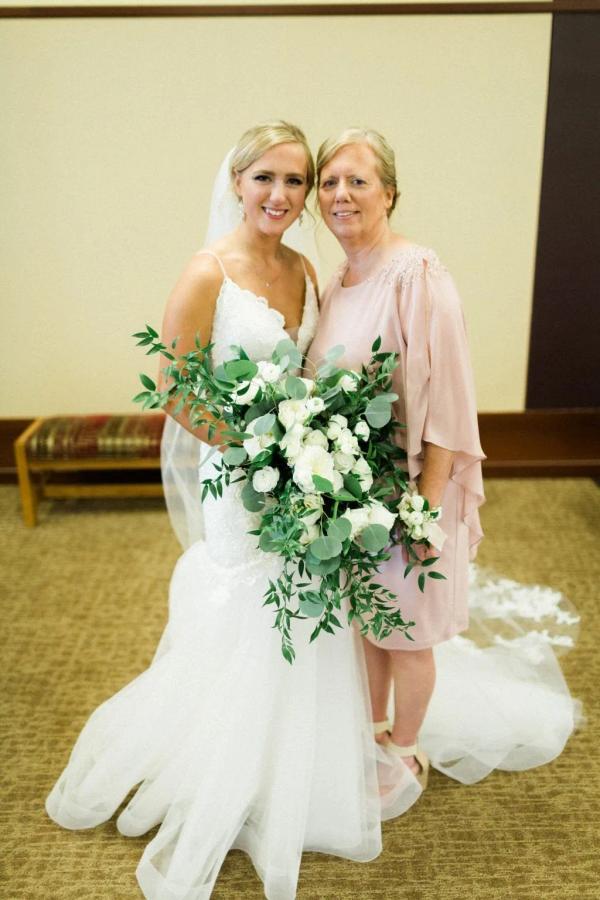 Kolby & Shelby wedding photography — Garden of Grace floral portfolio