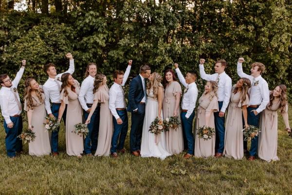 Austin & Olivia wedding photography — Garden of Grace floral portfolio