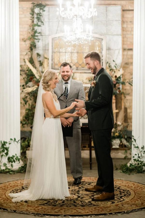 Brooke and Michael wedding photography — Garden of Grace floral portfolio