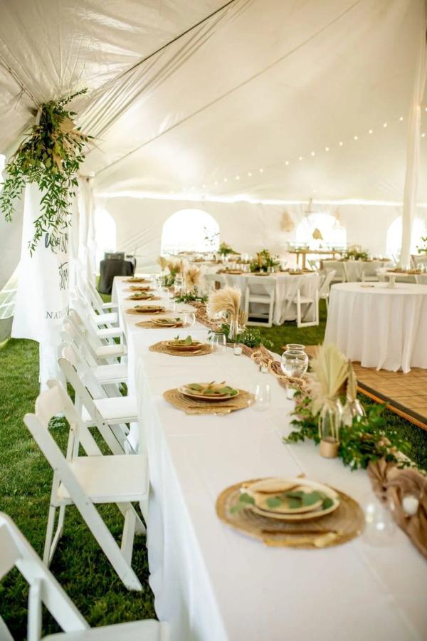 Nathaniel & Bailee wedding photography — Garden of Grace floral portfolio