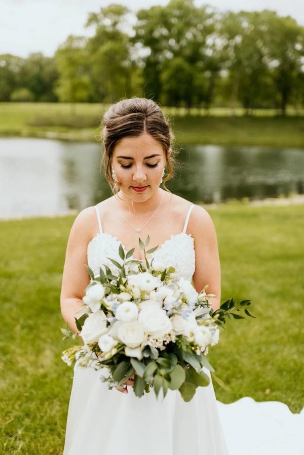 Zach and Emily wedding flowers by Garden of Grace, photo 2