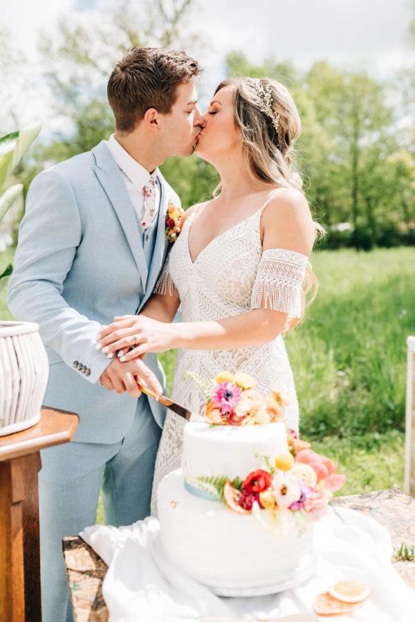 Spring Bohemian Photo Shoot wedding photography — Garden of Grace floral portfolio