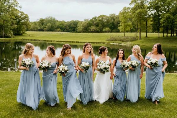 Zach and Emily wedding flowers by Garden of Grace, photo 13