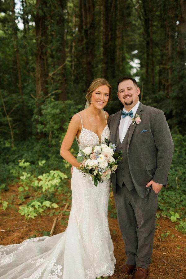 Isaac and Katrina wedding photography — Garden of Grace floral portfolio