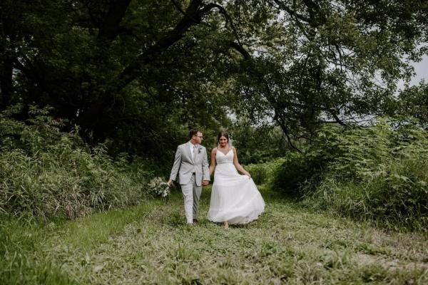 Zac & Meghan wedding photography — Garden of Grace floral portfolio