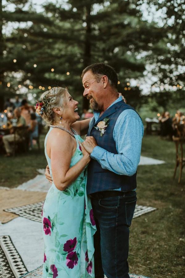 Ben and Rachel wedding flowers by Garden of Grace, photo 33