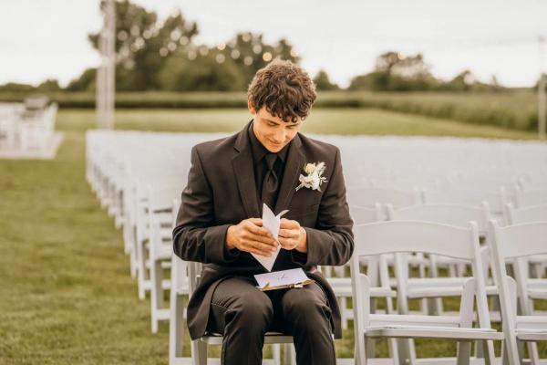 Drew and Amber wedding photography — Garden of Grace floral portfolio