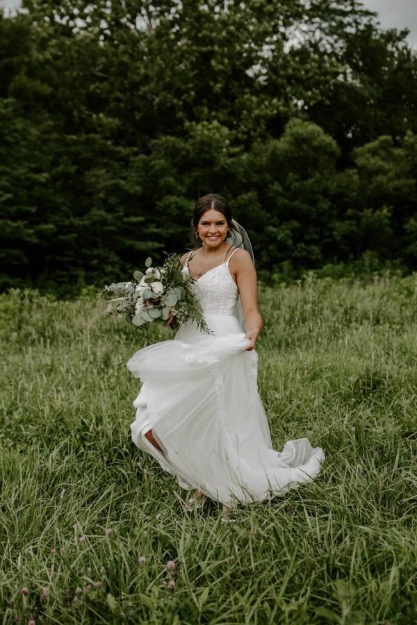 Zac & Meghan wedding photography — Garden of Grace floral portfolio