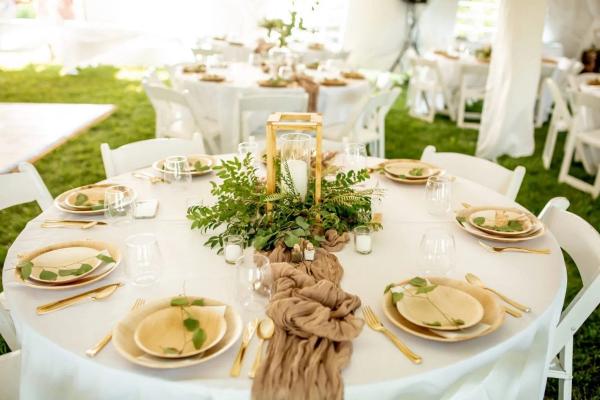 Nathaniel & Bailee wedding photography — Garden of Grace floral portfolio