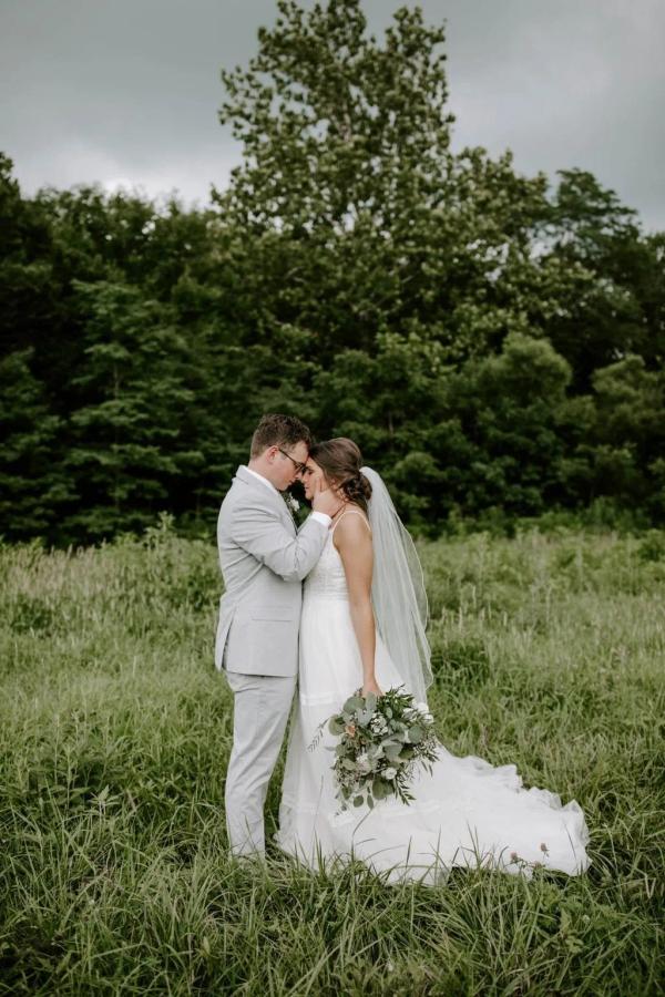 Zac & Meghan wedding photography — Garden of Grace floral portfolio
