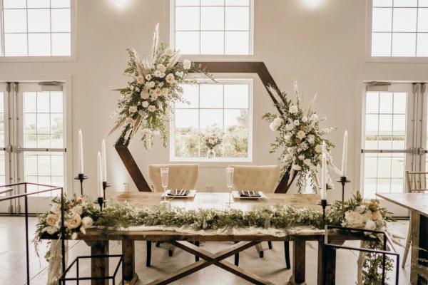 Drew and Amber wedding photography — Garden of Grace floral portfolio