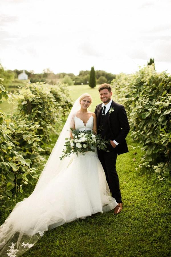 Kolby & Shelby wedding photography — Garden of Grace floral portfolio