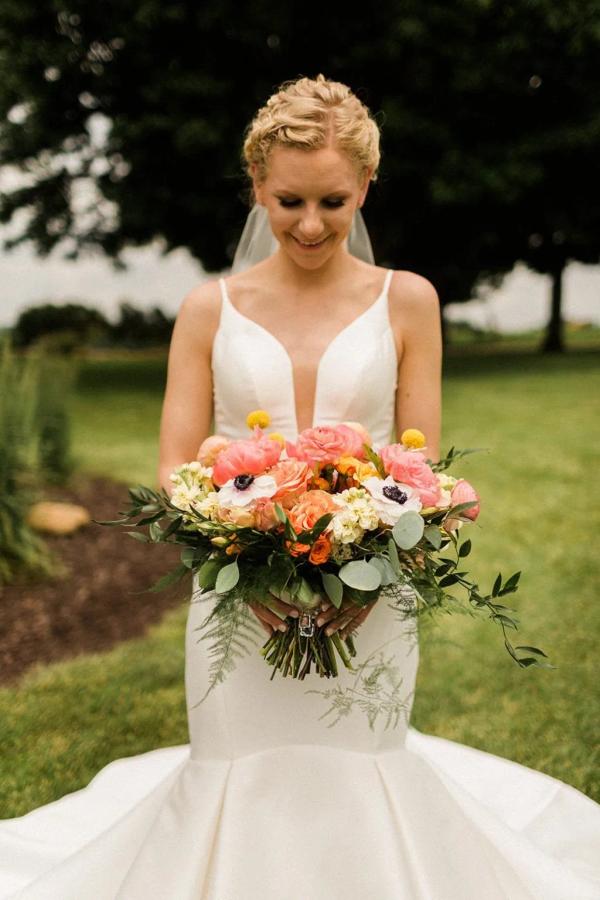 Ian and McKinna wedding photography — Garden of Grace floral portfolio