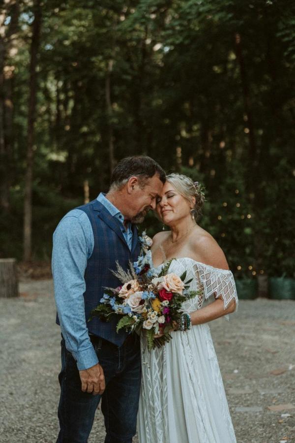 Ben and Rachel wedding flowers by Garden of Grace, photo 10