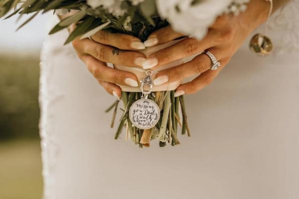 Drew and Amber wedding photography — Garden of Grace floral portfolio