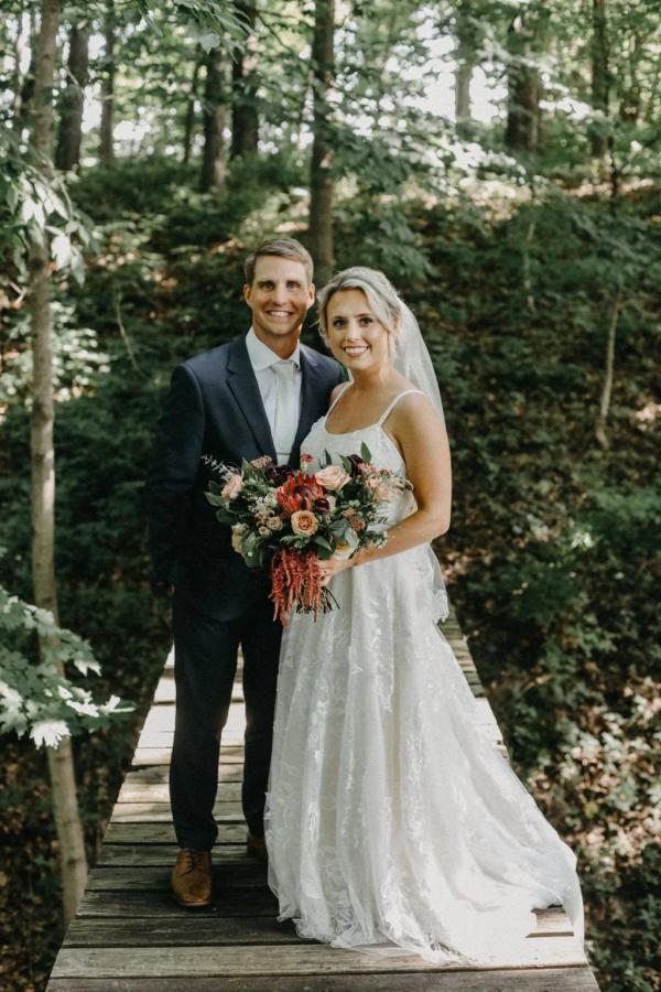 Andrew and Lexi wedding photography — Garden of Grace floral portfolio
