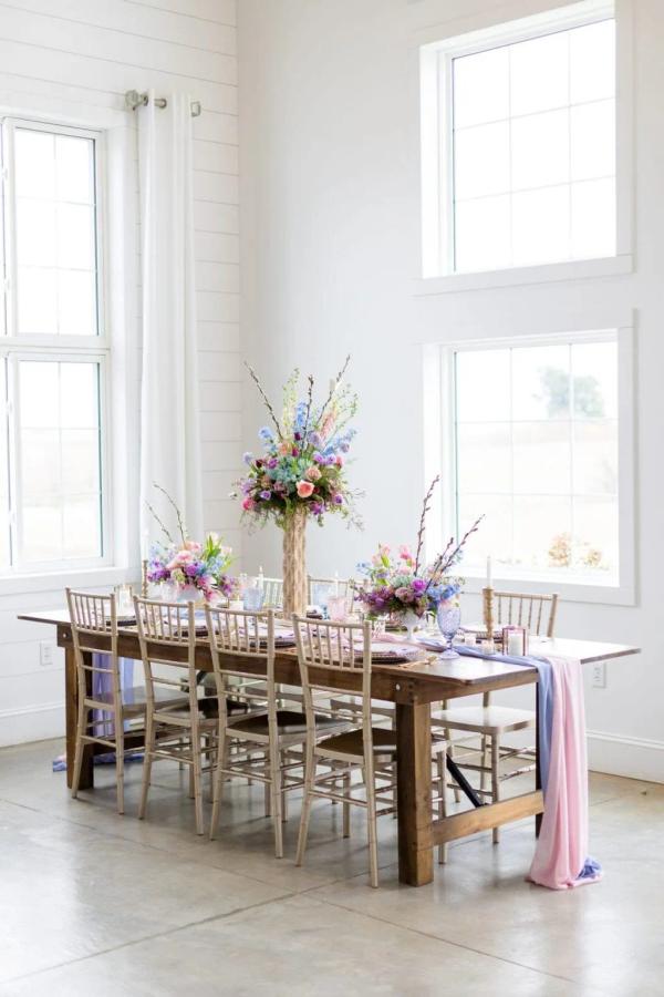 The Barn At Fairview Acres Photoshoot wedding photography — Garden of Grace floral portfolio