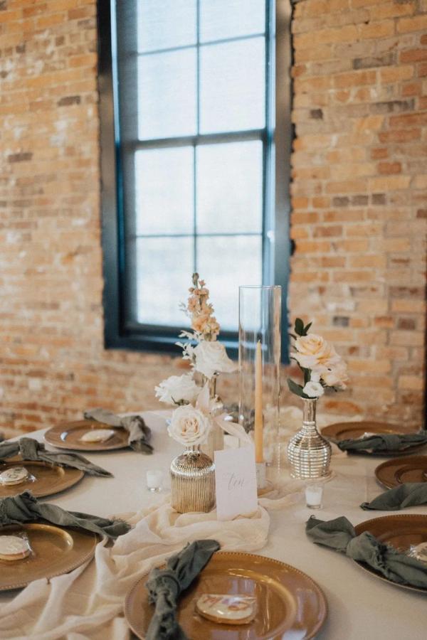 Dylan and Marissa wedding photography — Garden of Grace floral portfolio