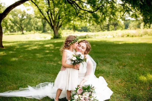 Adam & Tori wedding photography — Garden of Grace floral portfolio